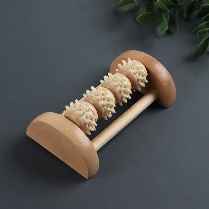 Массажёр для ног «Ножное счастье», 13.5×8×5 см, 4 колеса с шипами, деревянный — фото 5