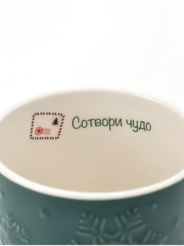 Кружки новогодние Доляна «Снежный новый год», набор 2 шт., 380 мл, фарфор, зелёная, красная — фото 5