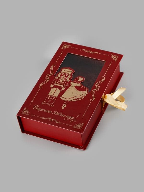 Коробка - книга подарочная, с окном «Елочная игрушка», 20×12.5×5 см — фото 1