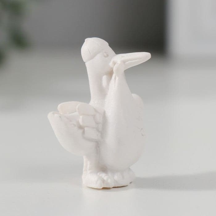 Фигурка полистоун «Малыш в кулёчке у аиста», 3.8×3.2×2.4 см — фото 3