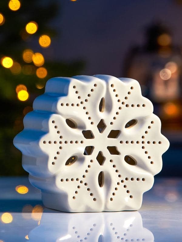 Светодиодная фигура «Снежинка большая», 11×5×11 см, 1 LED, керамика, от батареек LR44×3, тёплый белый свет — фото 2